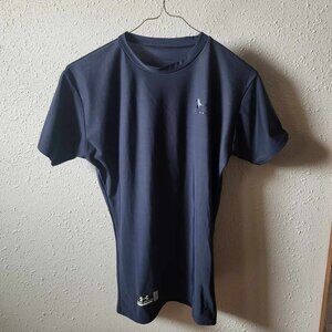 Women's Under Armour base layer, blue, stretchy, Large, short sleeve shirt